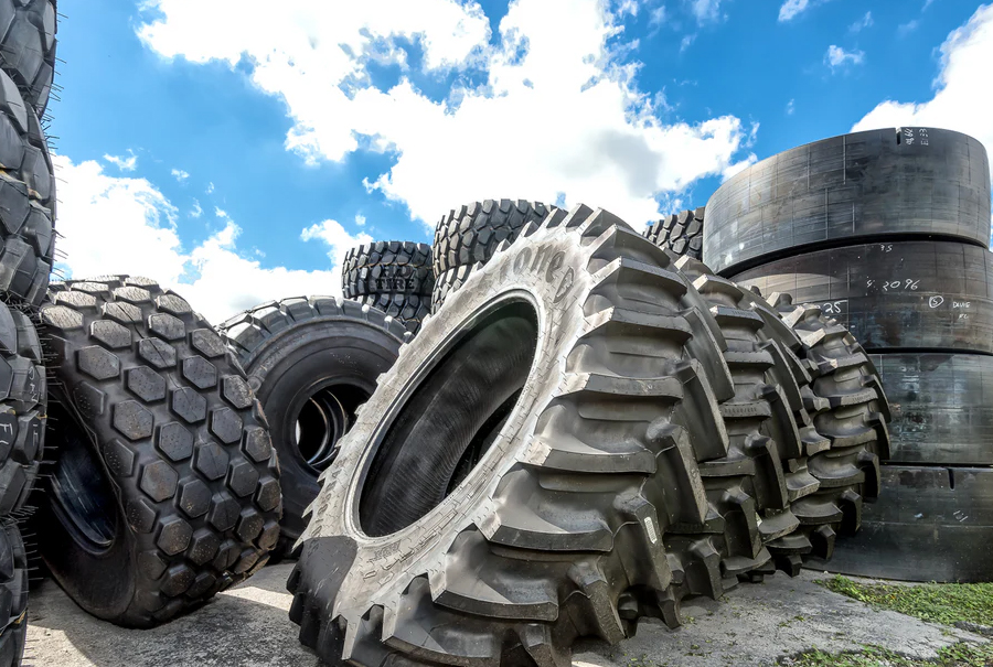 Hydra Crane Tyre Suppliers in Chennai,Loader Tyres Suppliers in Chennai,Backhoe Loader Tyres Suppliers in Chennai,Road Construction Grader Tyres Suppliers in Chennai,Soil Compactor Tyres Suppliers in Chennai